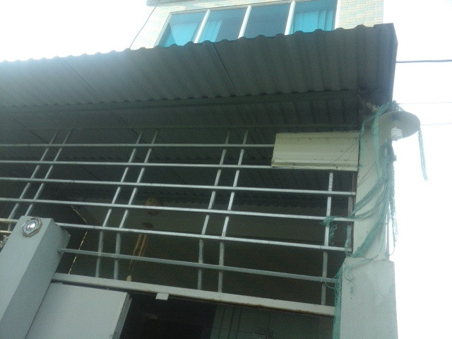 nha mai ton chong nong